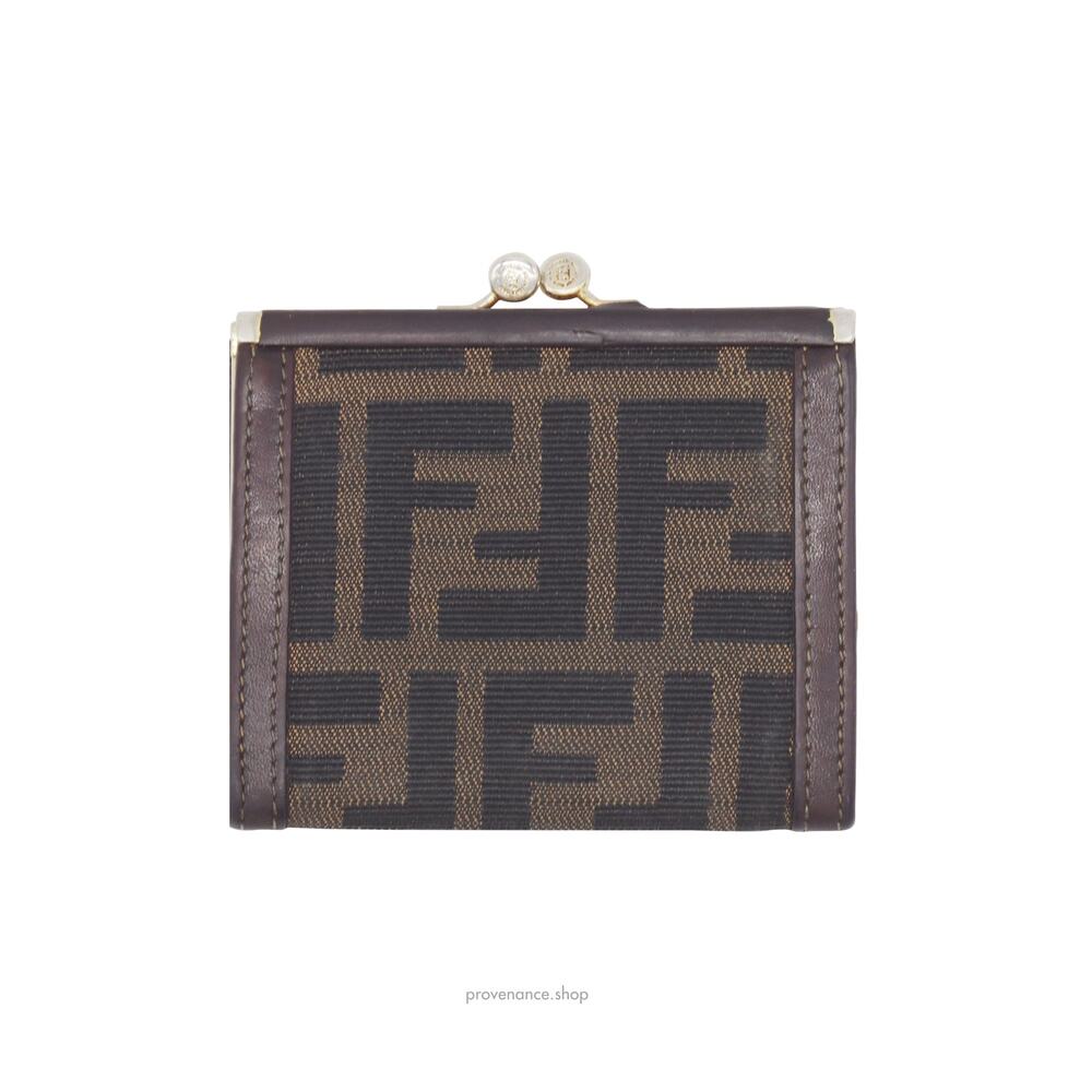🔴 Fendi Snap Wallet - FF Zucca